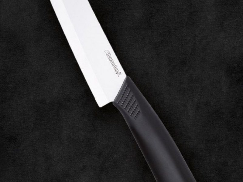 https://www.alexandercoltelli.it/coltello-naifu-santoku